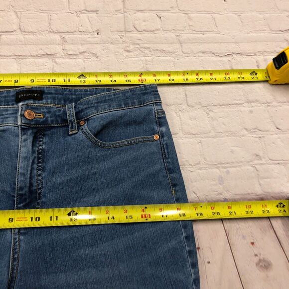 Talbots Women Crop Flare Jeans Size 14P 14 Petite Blue Denim B171 -2 - Picture 3 of 16